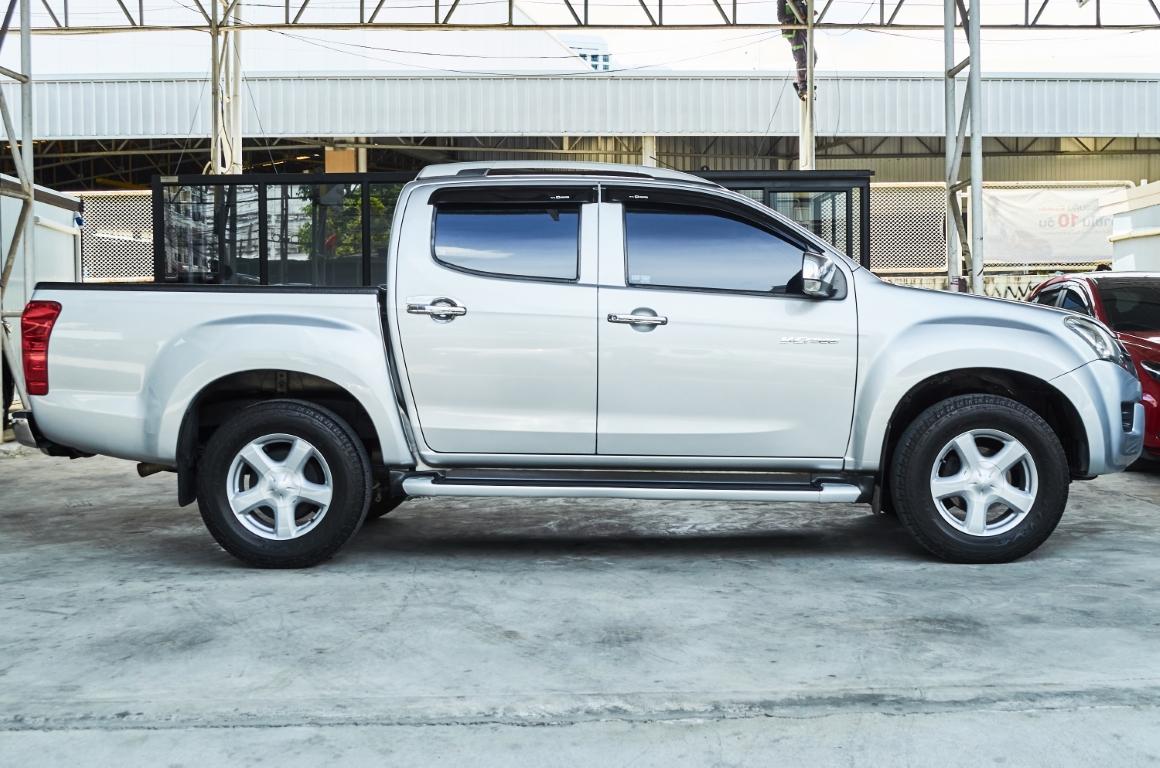 Isuzu Dmax Cab4 3.0 Z Prestige VCross 4WD A/T 2013 *SK1624*